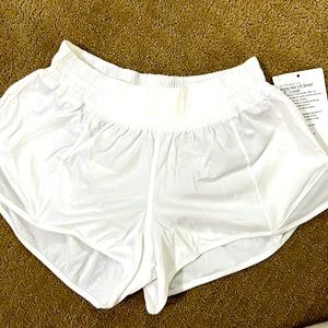 New with Tags LuLu shorts